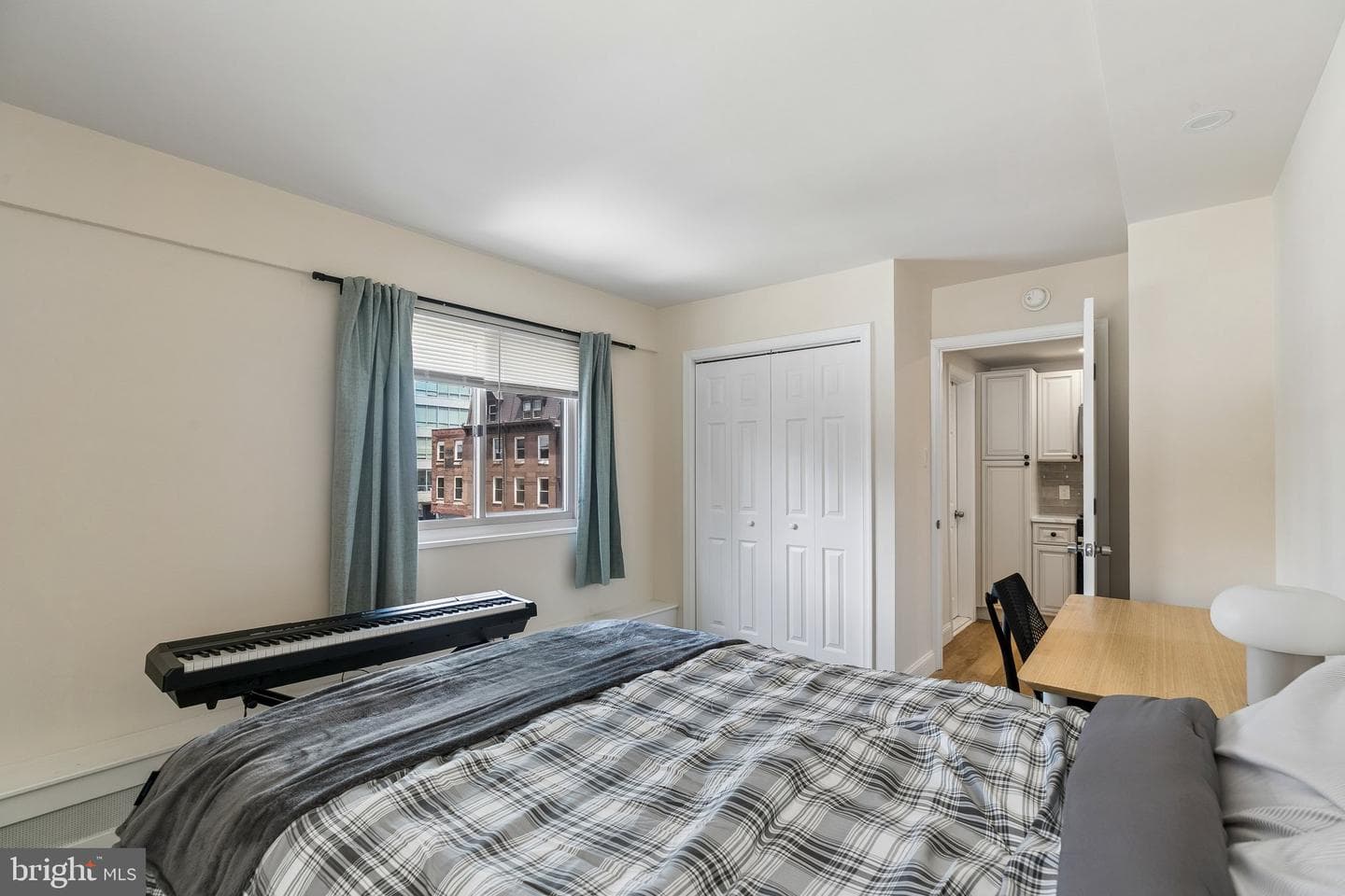 2101 Chestnut Street #303 photo 12