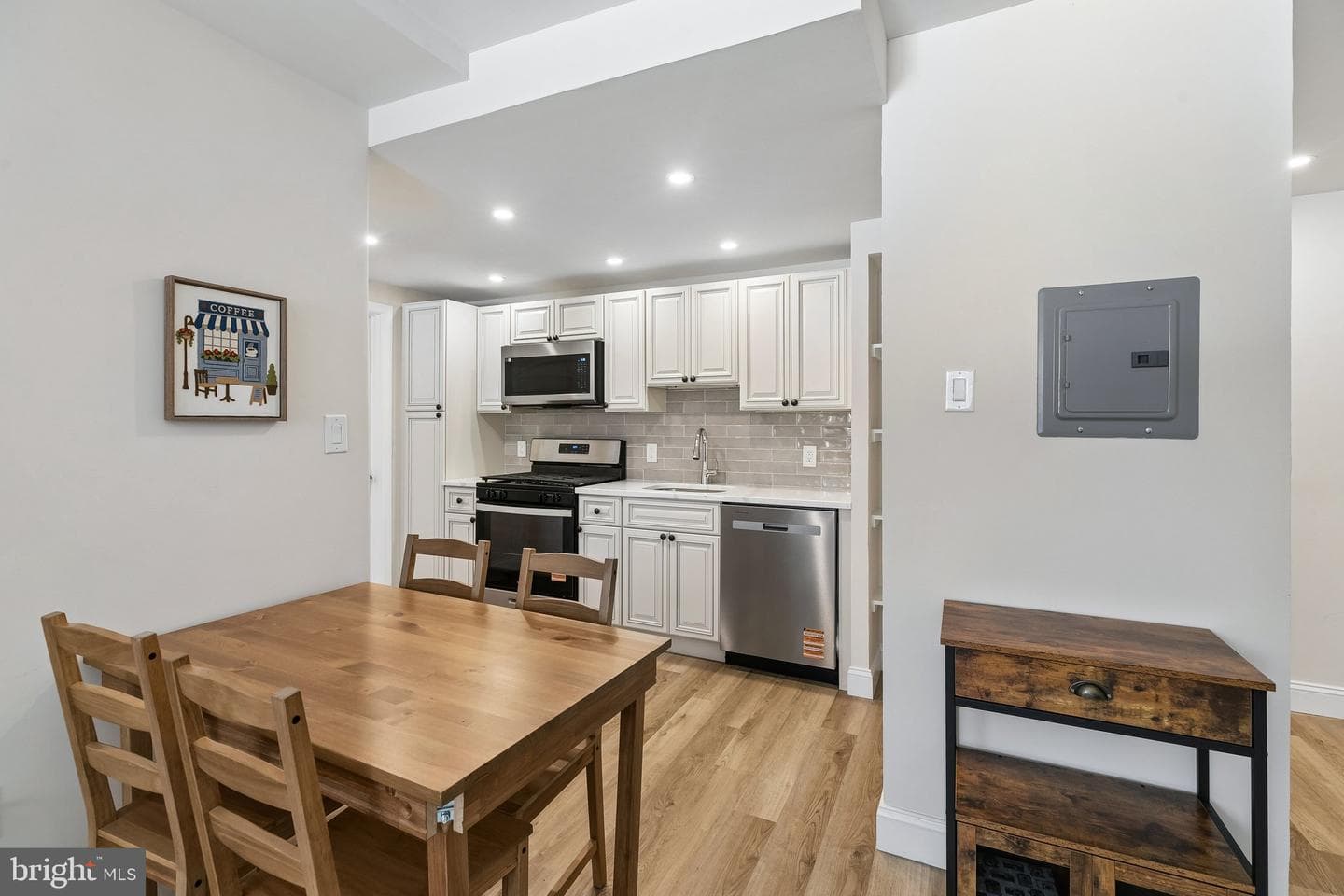2101 Chestnut Street #303 photo 5