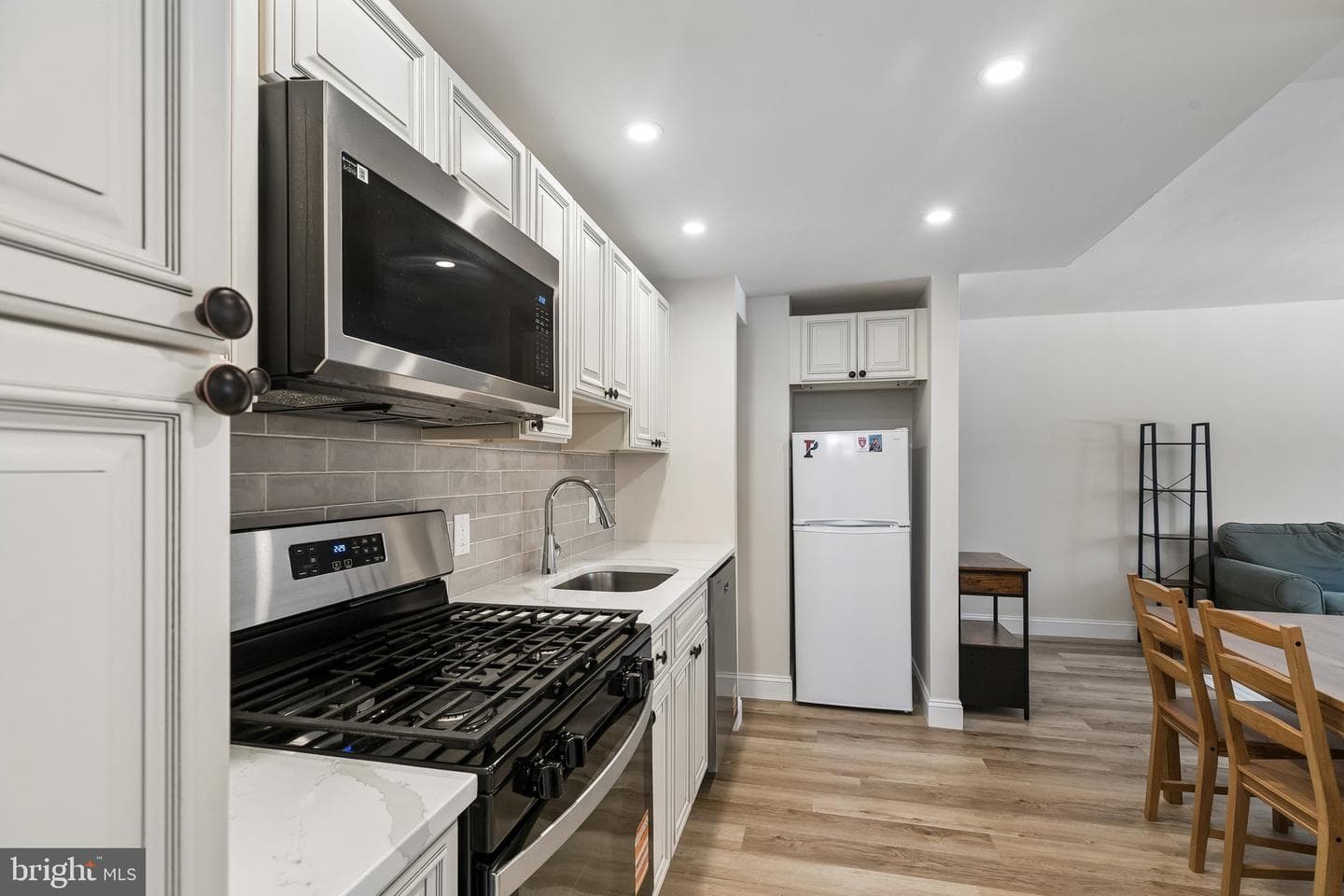2101 Chestnut Street #303 photo 6