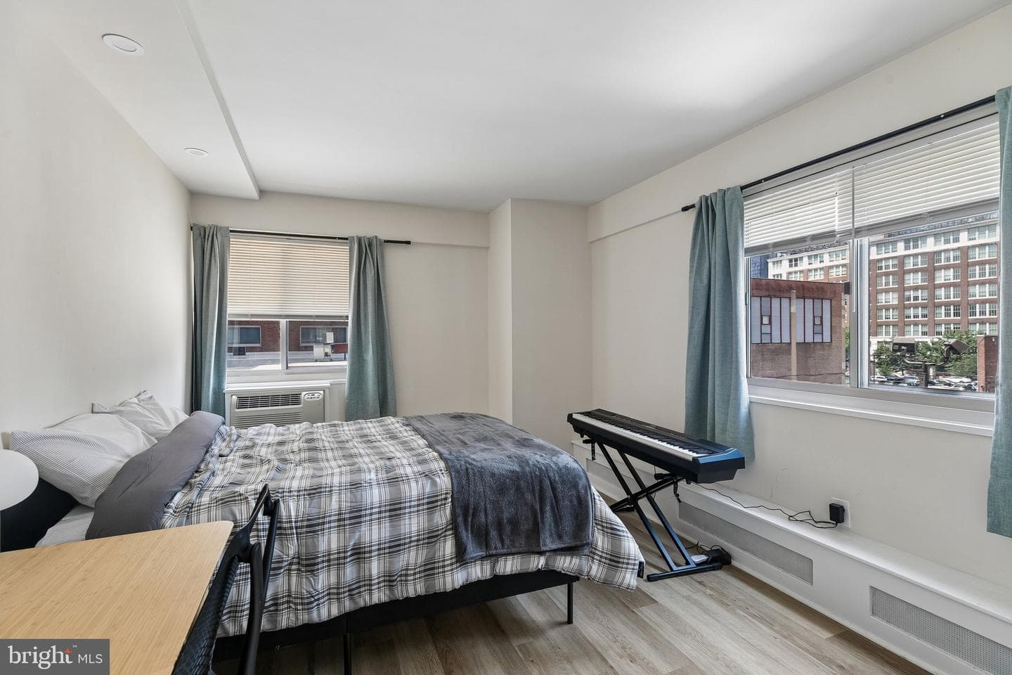 2101 Chestnut Street #303 photo 8