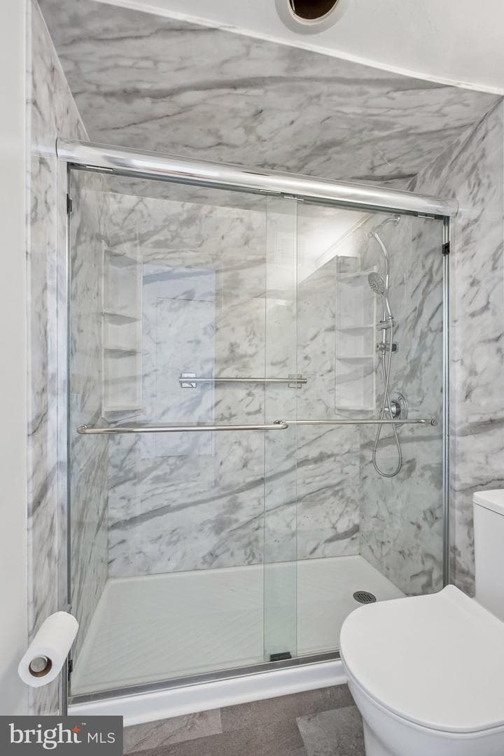210 Locust Street #18hw photo 12