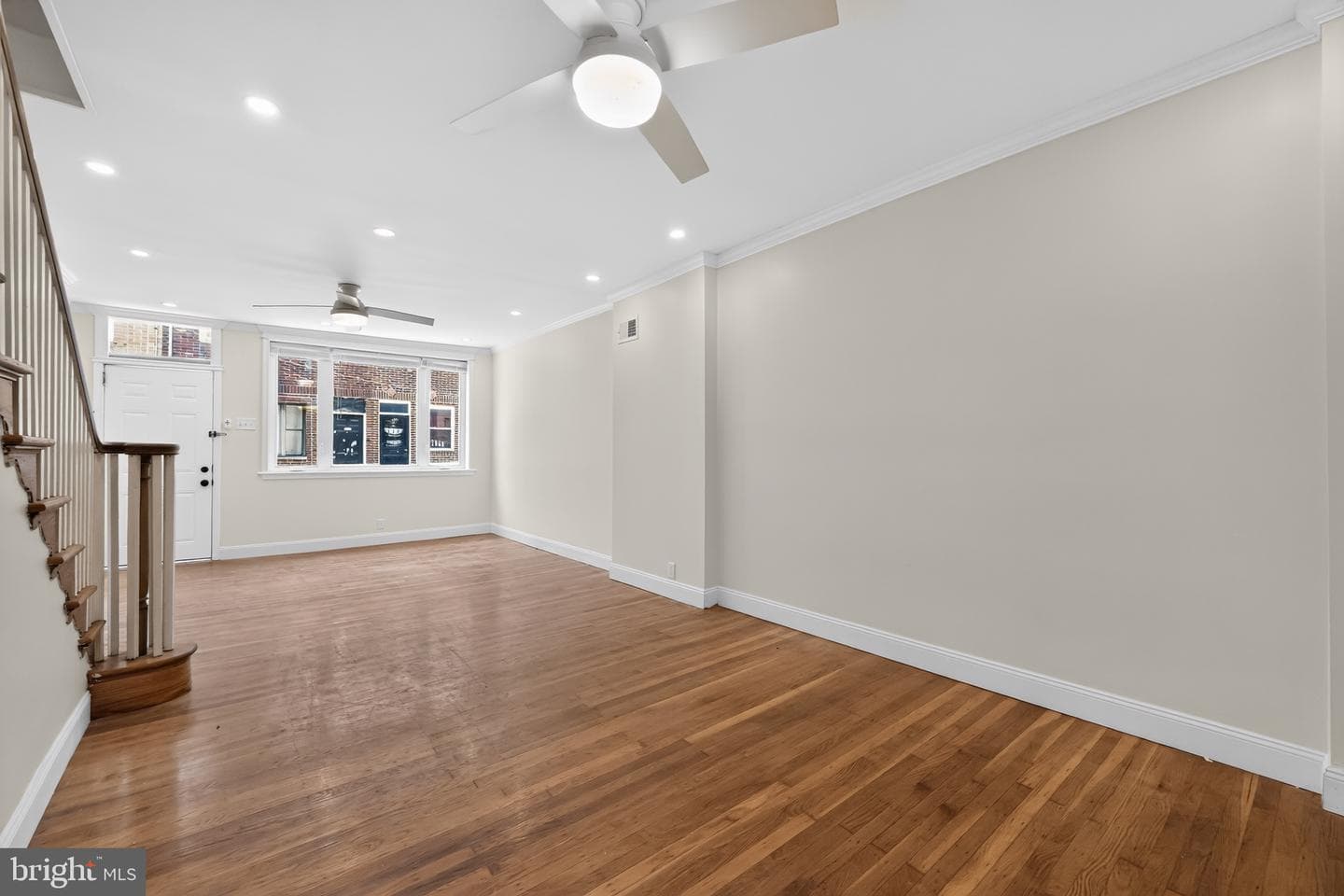 2043 S Darien Street photo 14