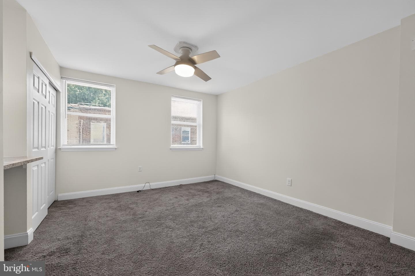 2043 S Darien Street photo 30
