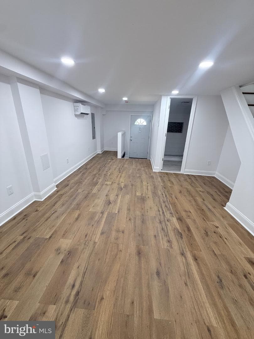 6711 Cornelius Street photo 18