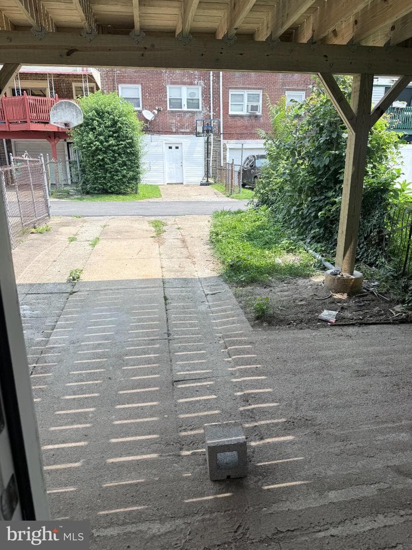 6711 Cornelius Street photo 20