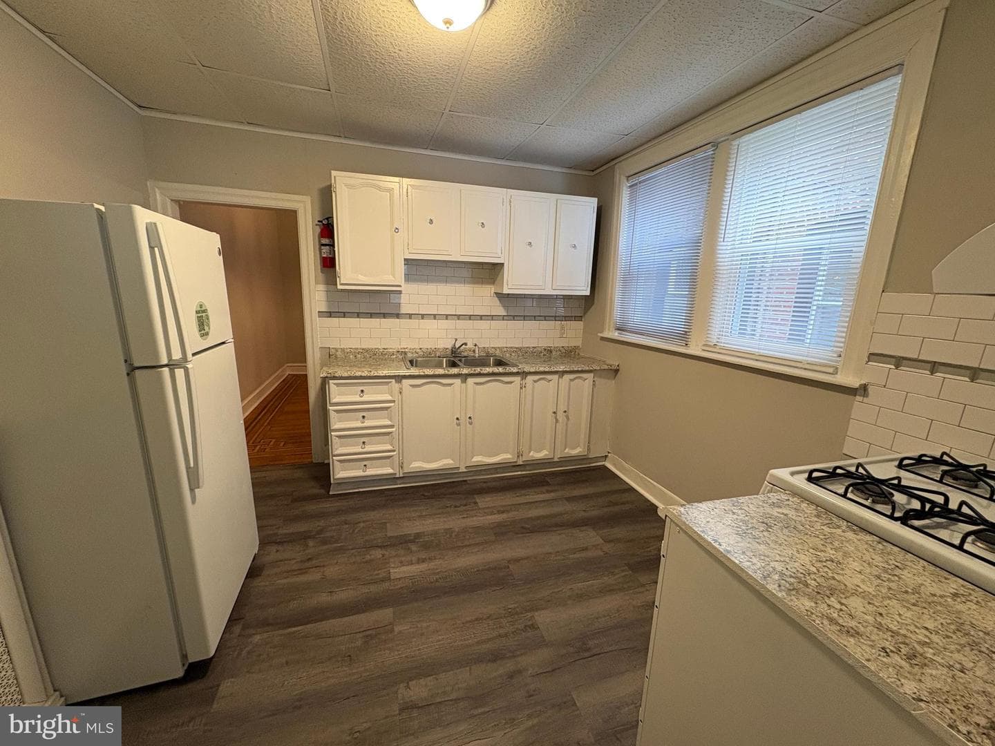 1213 S 54th Street photo 12