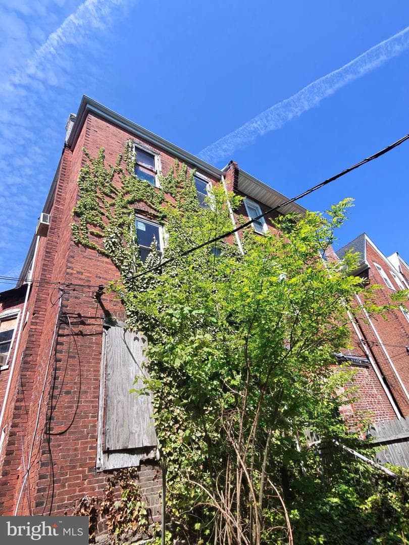 845 Wynnewood Road photo 18