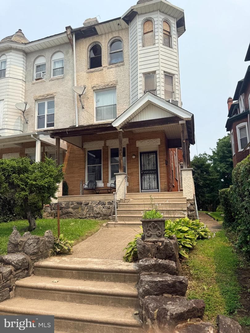 845 Wynnewood Road, Philadelphia