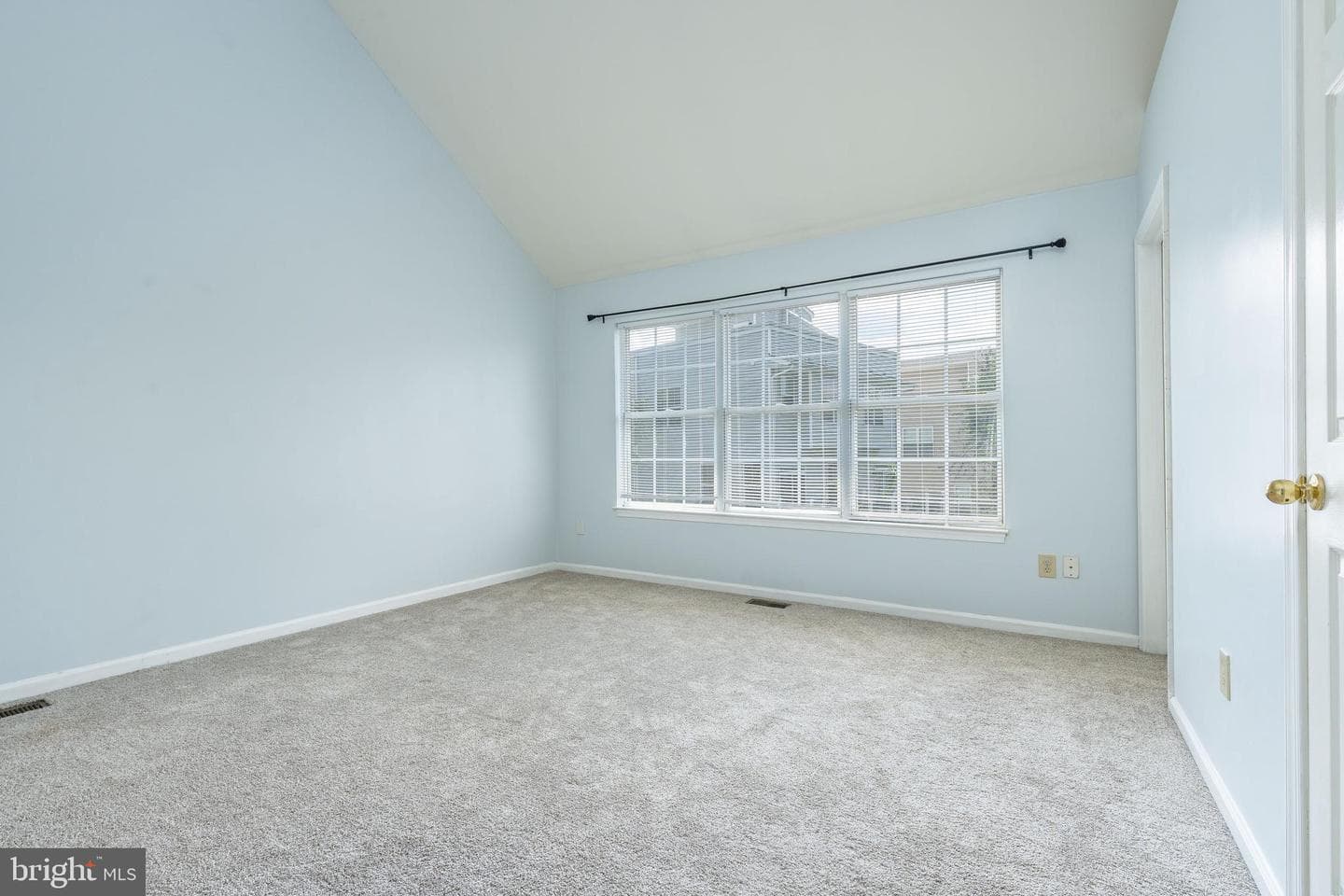 307 Thyme Lane photo 13
