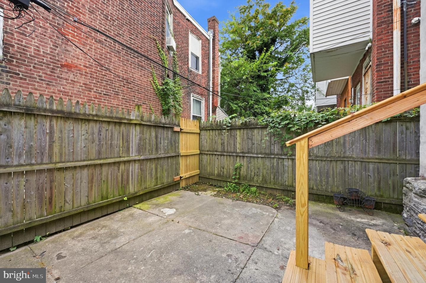 1030 E Chelten Avenue photo 14