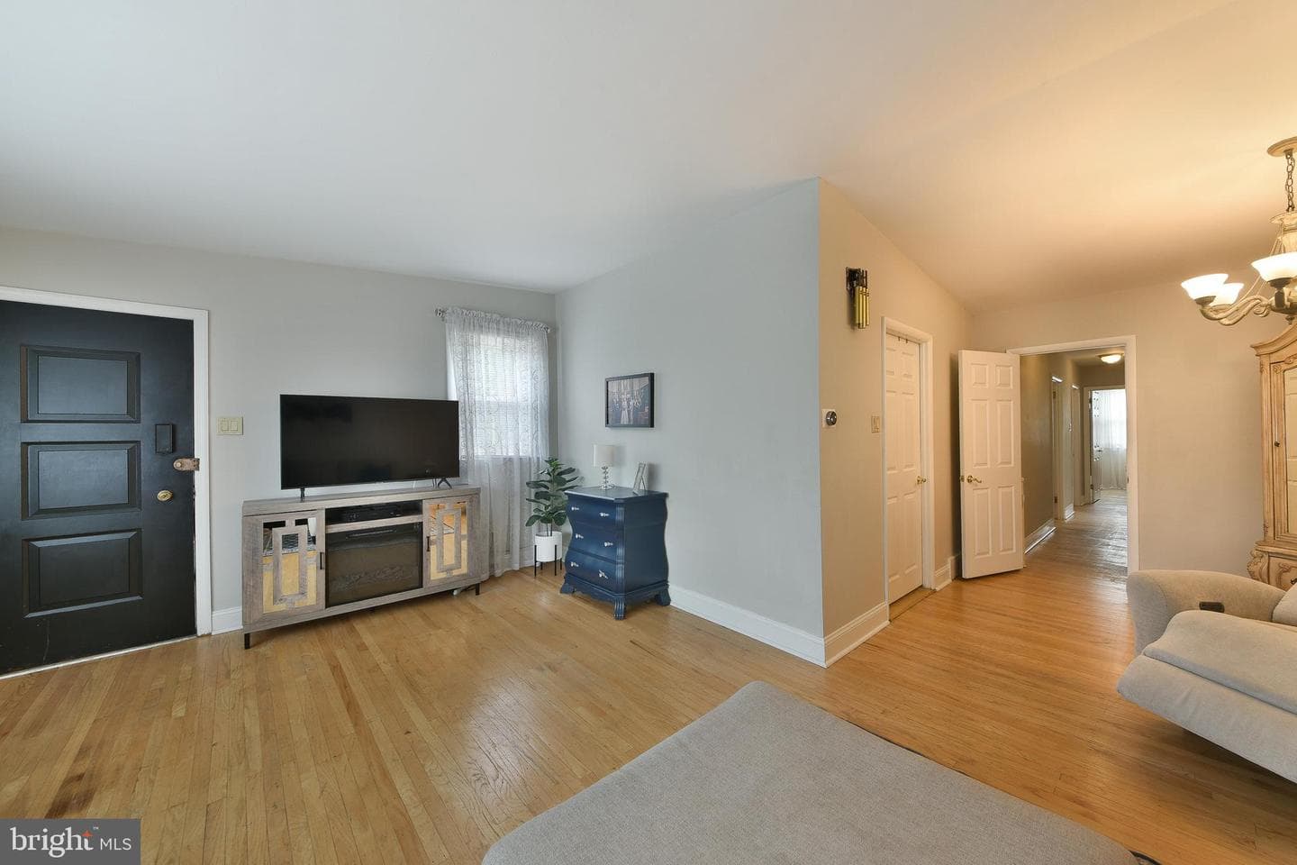 3137 Draper Street photo 21