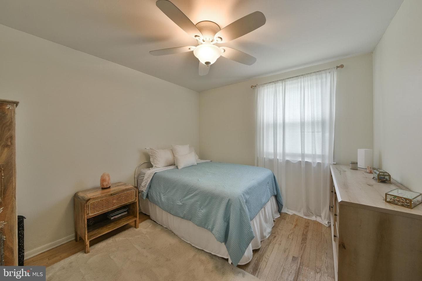 3137 Draper Street photo 25