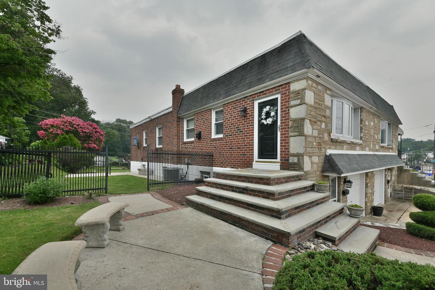 3137 Draper Street photo 5