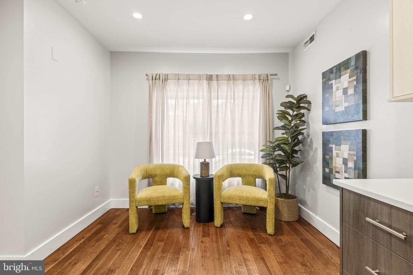 1005 N Marshall Street #1 photo 6