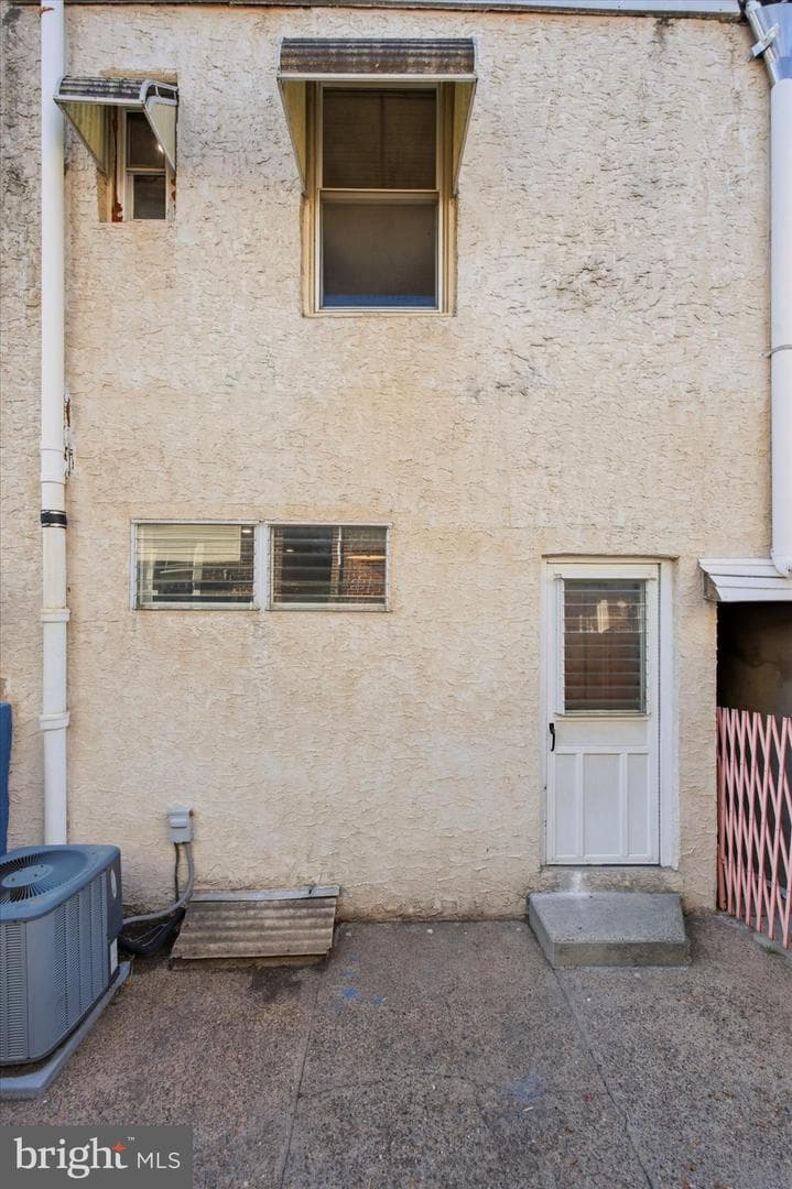 2645 Webb Street photo 23