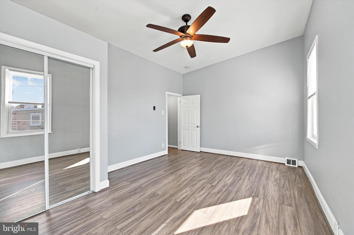 2645 Webb Street photo 24
