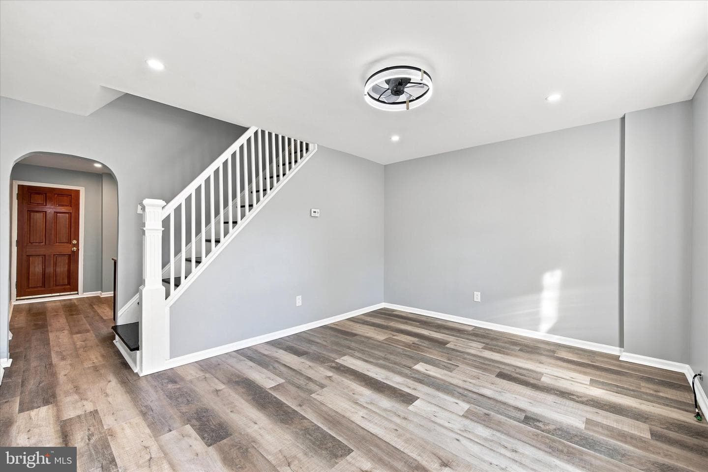 2645 Webb Street photo 3