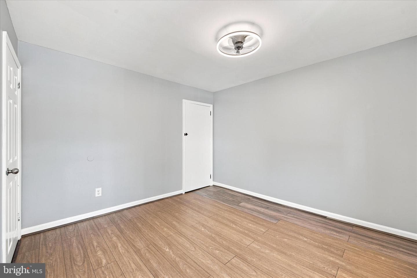 2645 Webb Street photo 31