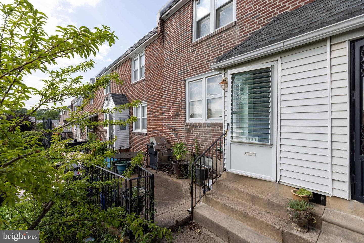 1831 Farrington Road, Philadelphia