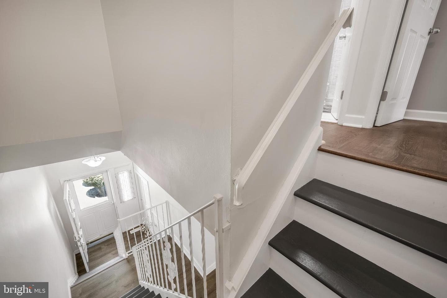 3116 Holly Road photo 13