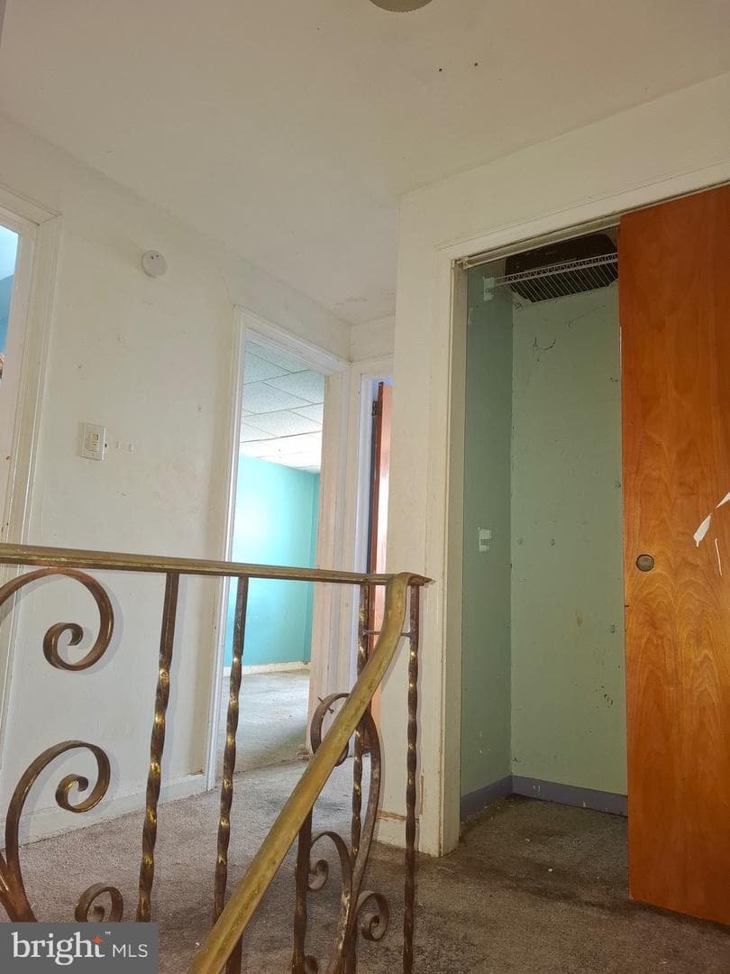 2608 Dudley Street photo 12