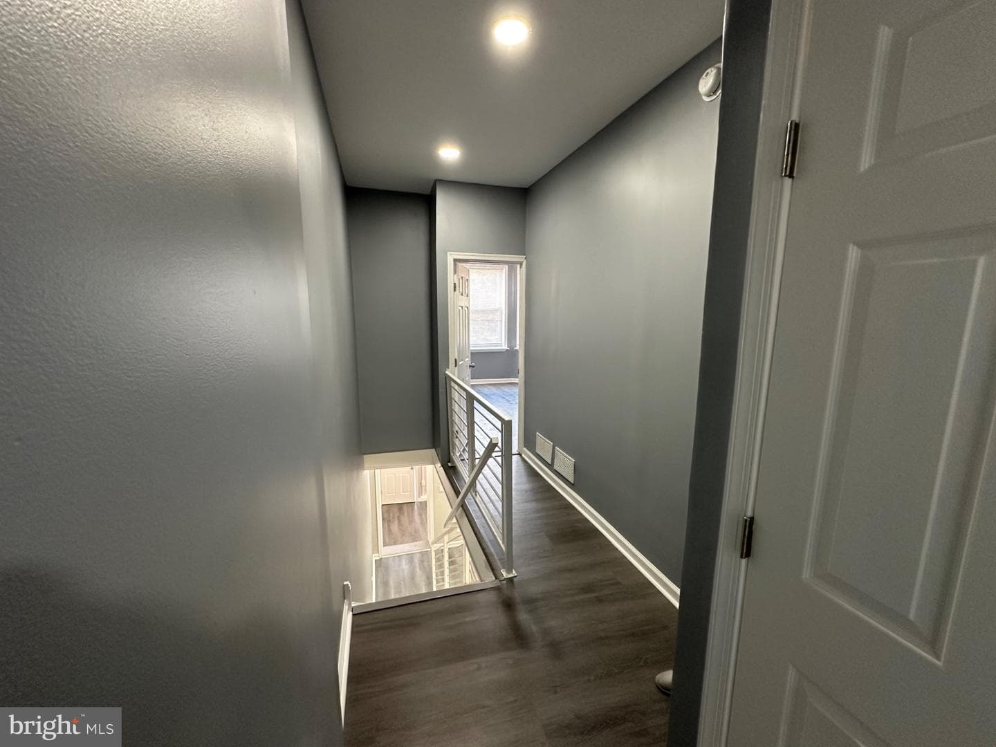 5400 Larchwood Avenue photo 22