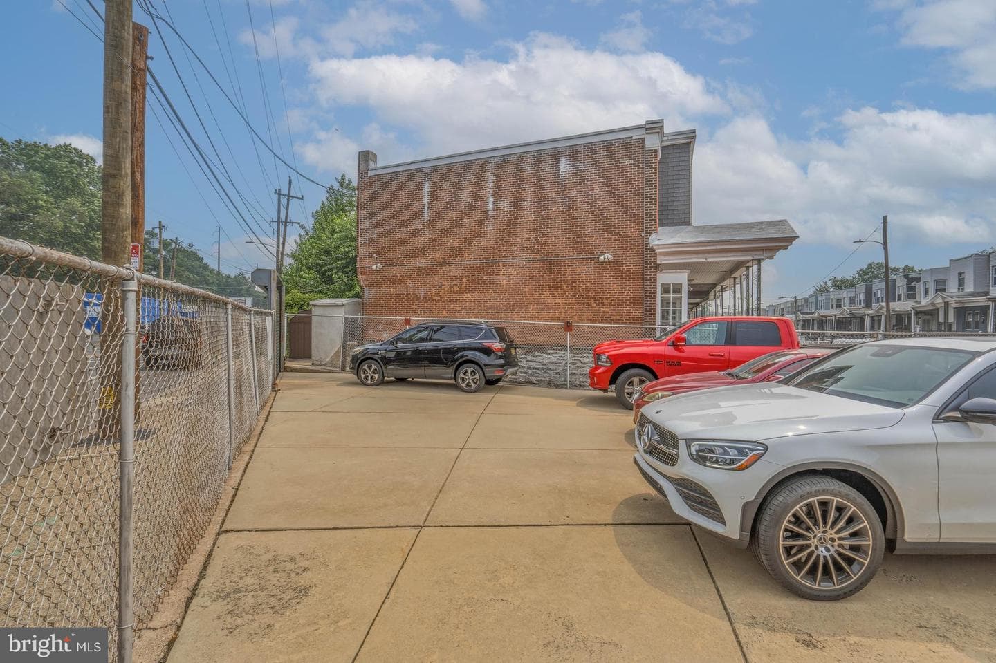 1653 W Mentor Street photo 36