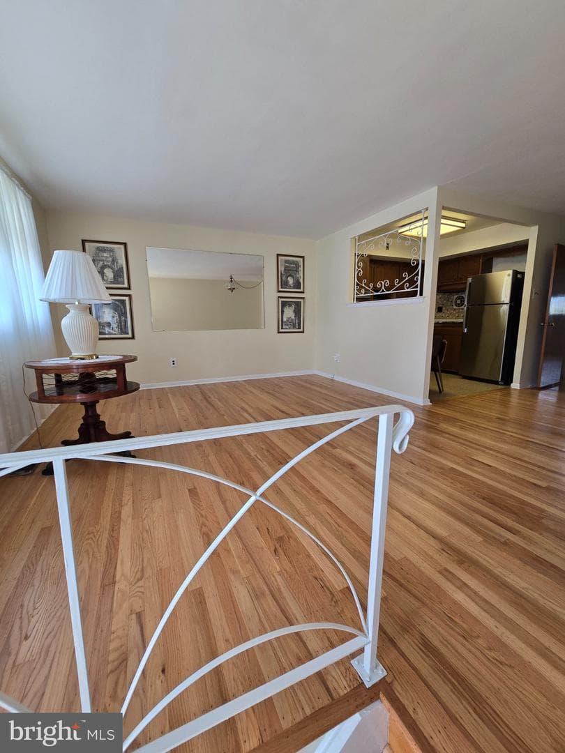 10222 Albemarle Lane photo 4