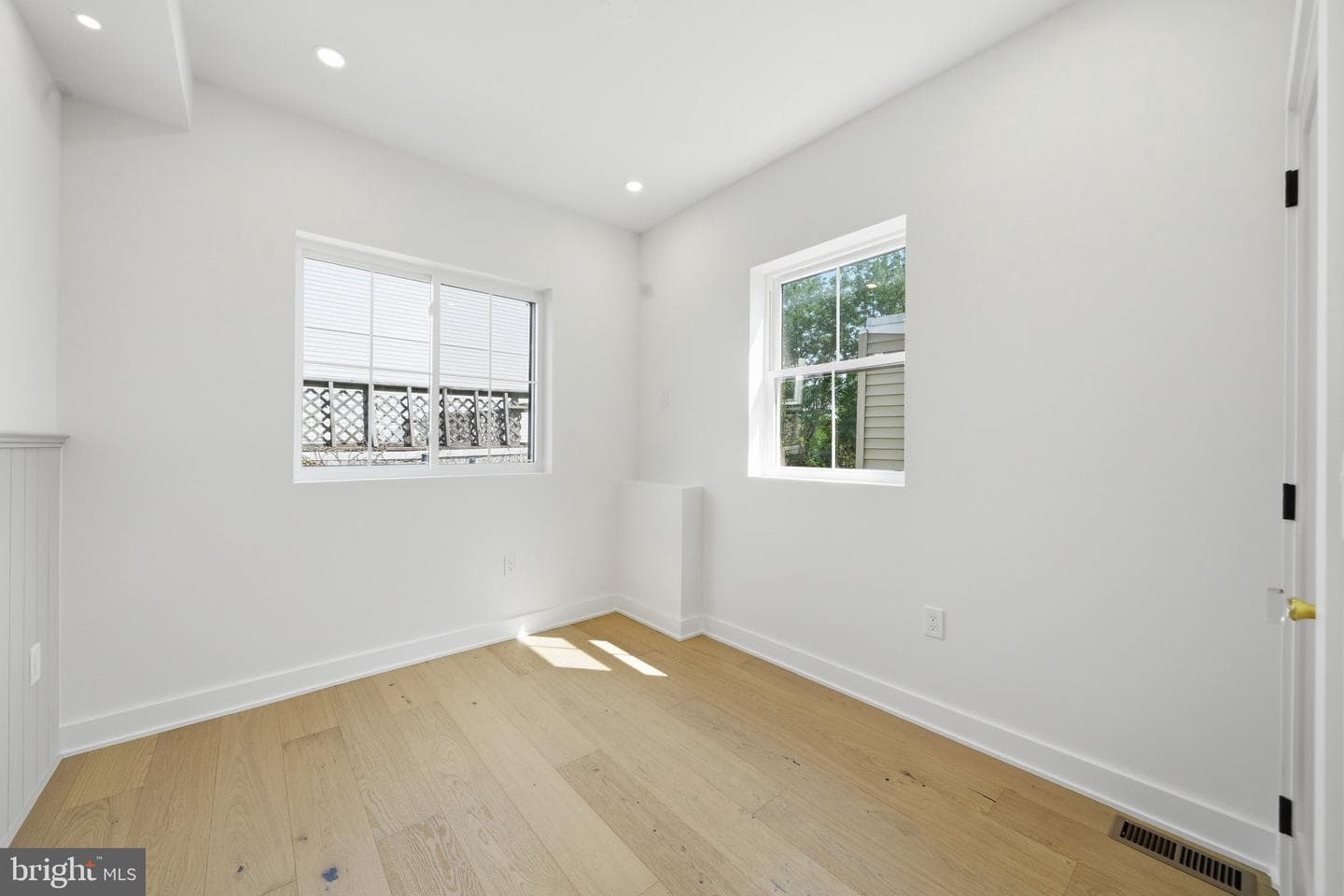 2216 Tulip Street photo 22