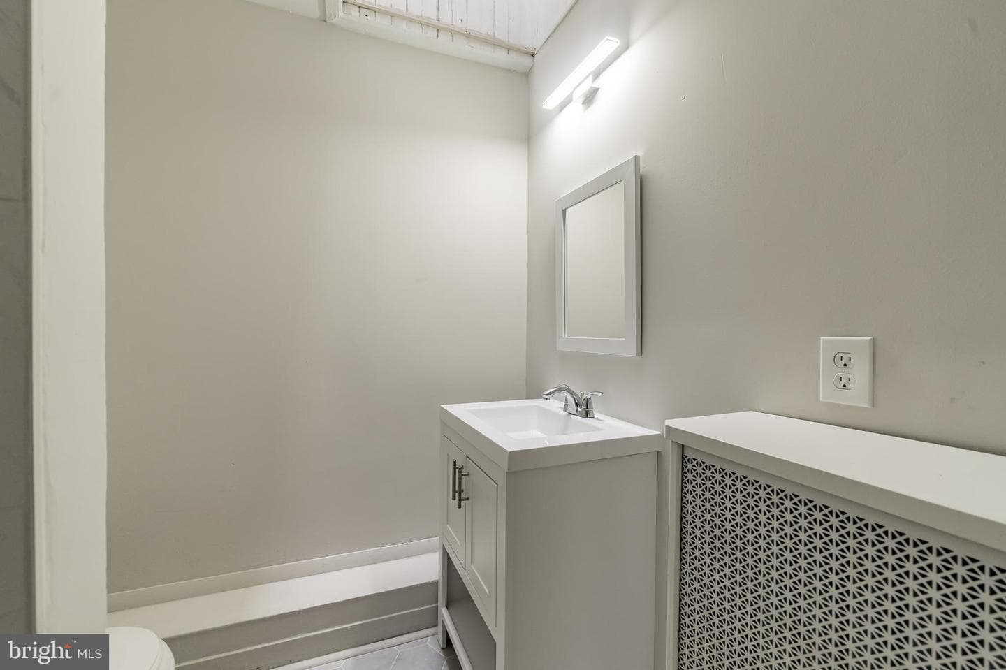 3521 Indian Queen Lane photo 25