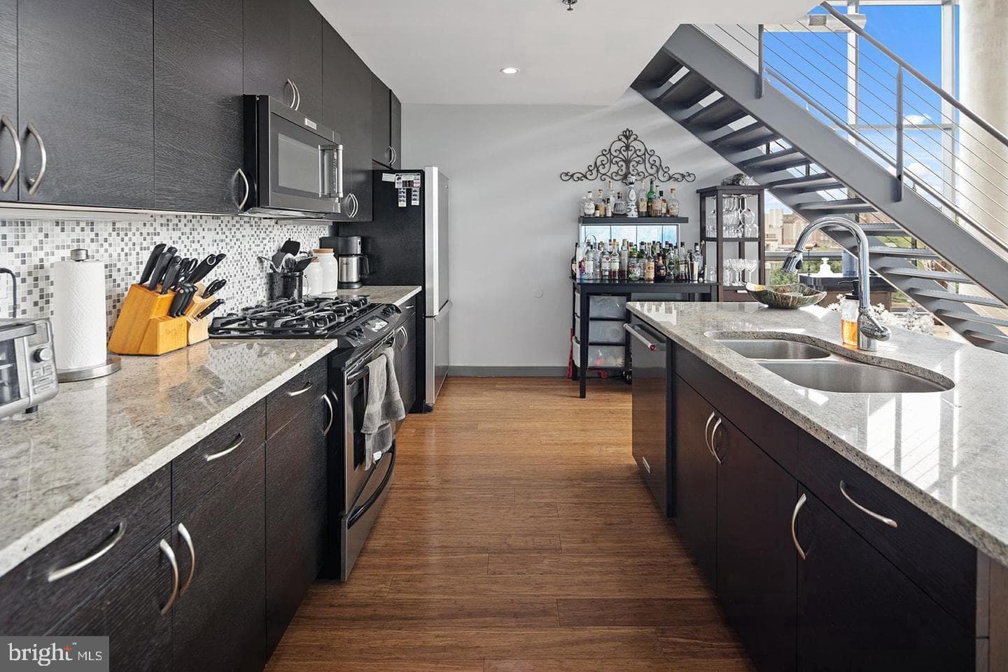1352 South Street #419 photo 9