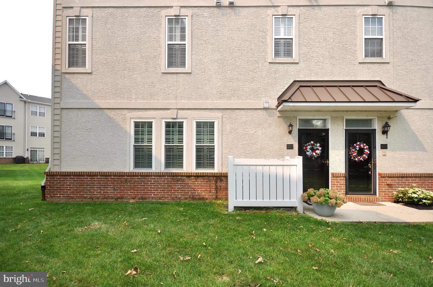3201 Capri Drive photo 3