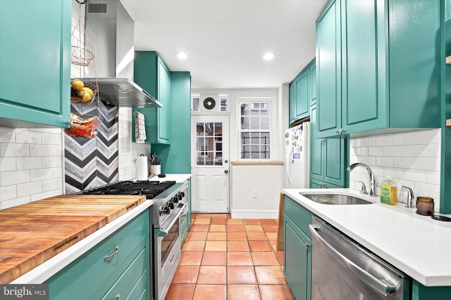 4625 Pine Street #f102 photo 11