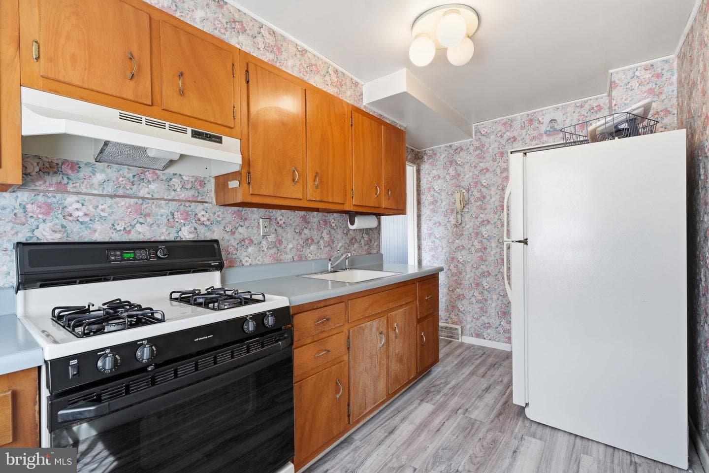 4415 Marple Street photo 9