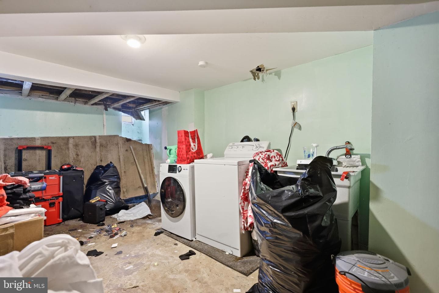 175 W Luray Street photo 12