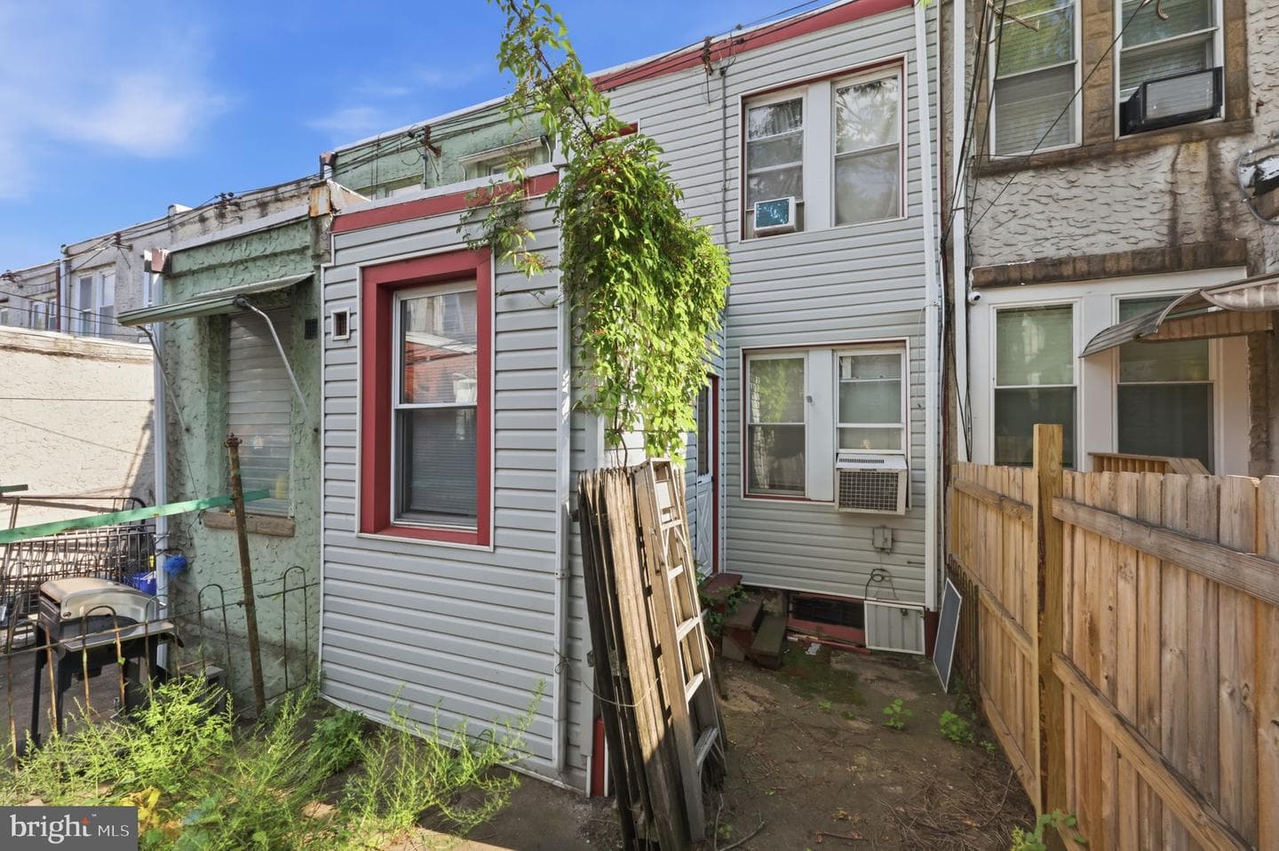 175 W Luray Street photo 19