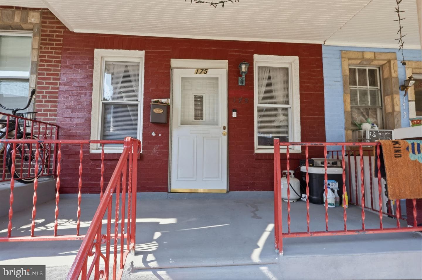 175 W Luray Street photo 5