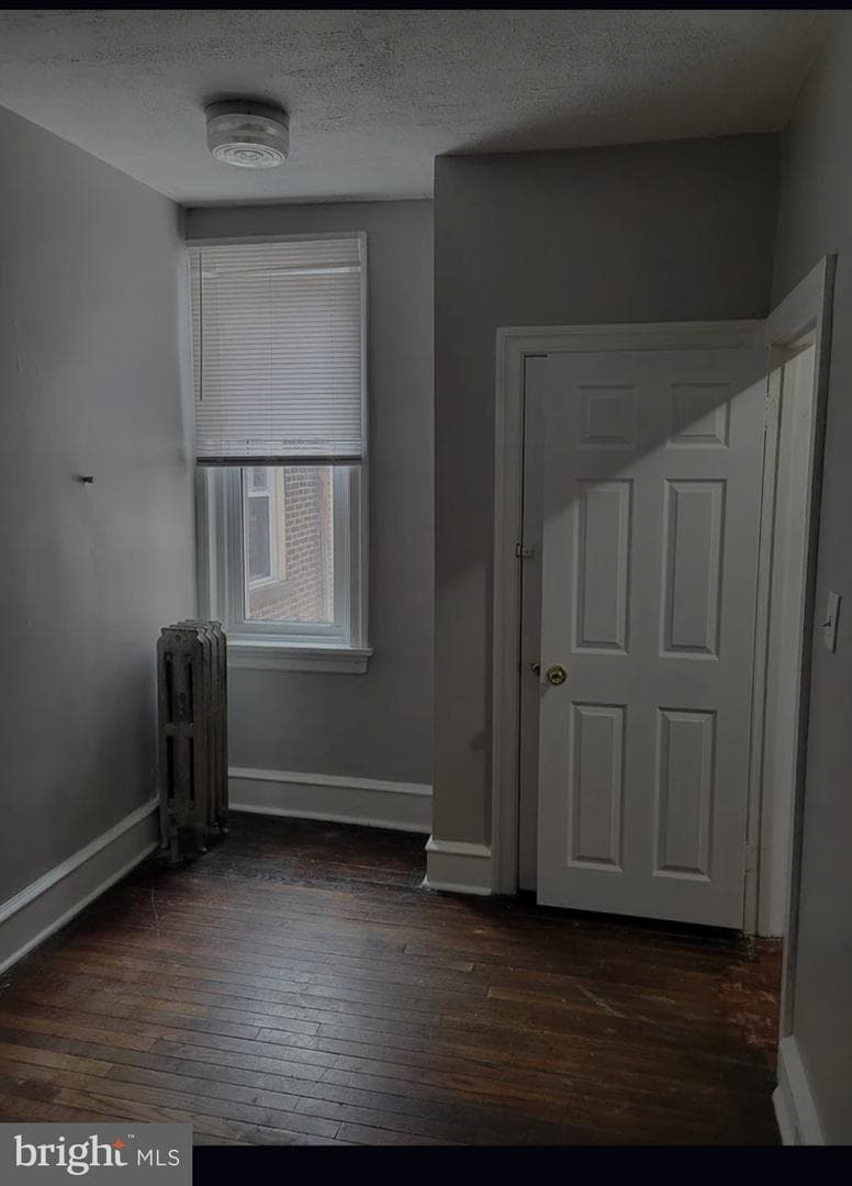 1926 E Ontario Street photo 11