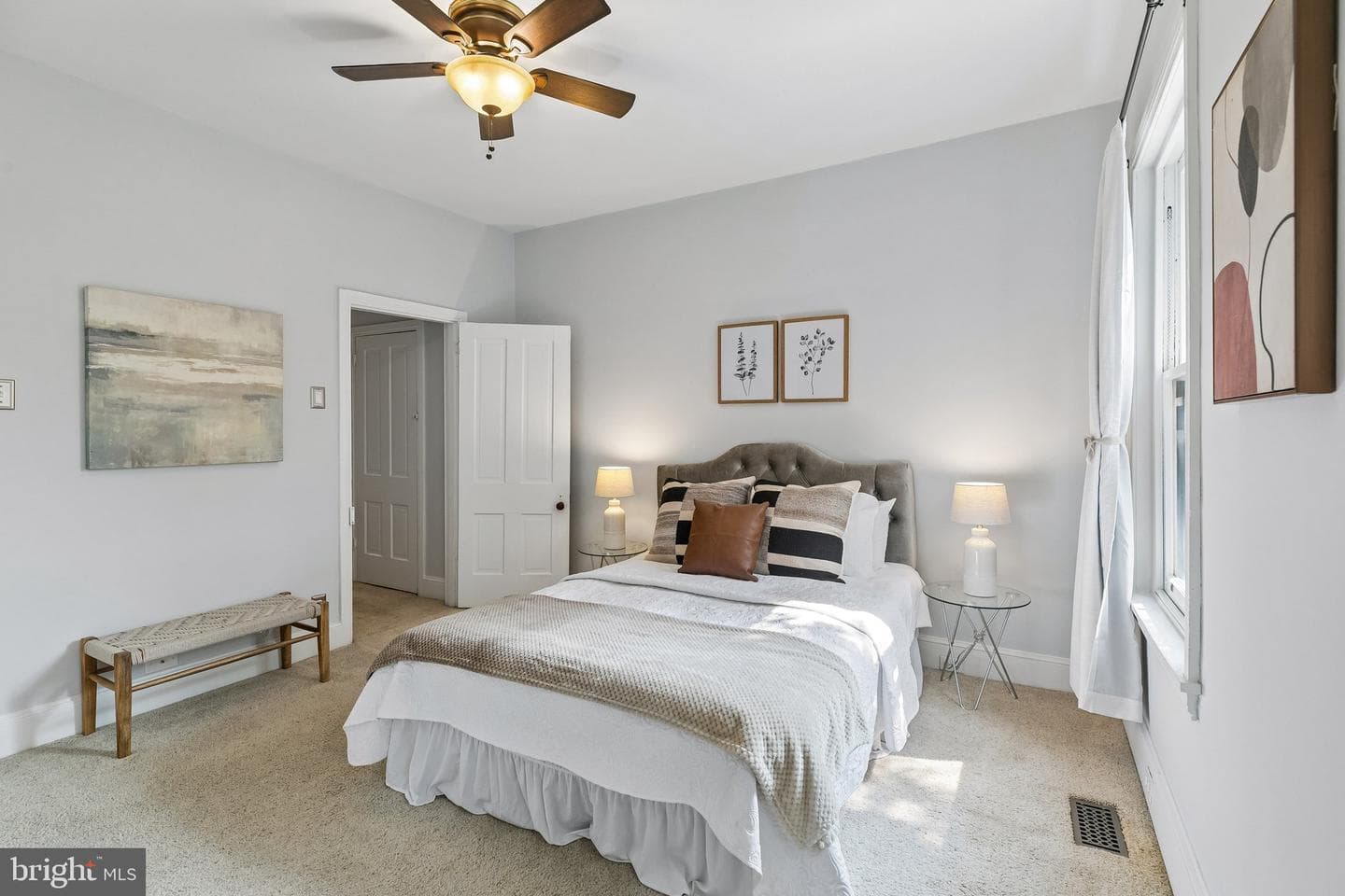 621 S Bambrey Street photo 16