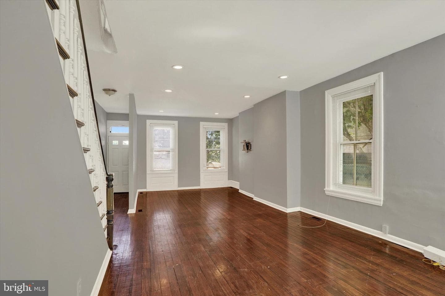 159 Hermitage Street photo 5