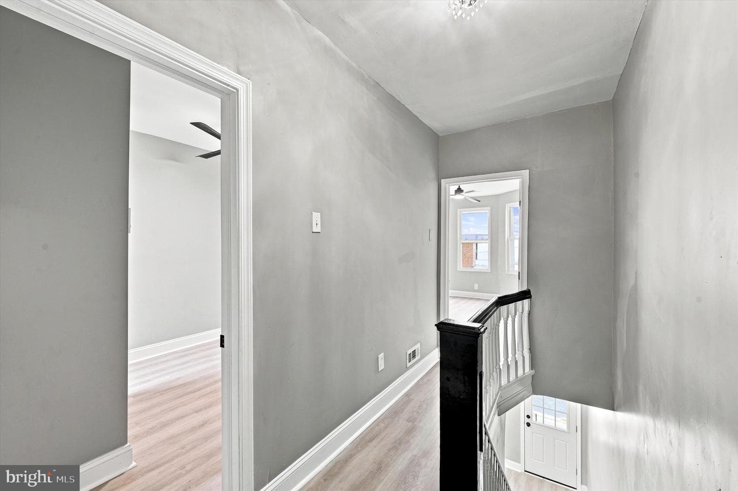 5539 Regent Street photo 17