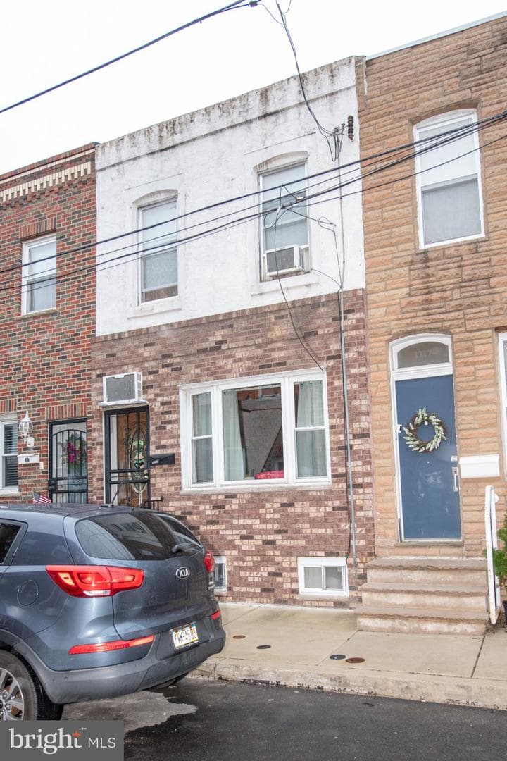 1715 S Iseminger Street, Philadelphia
