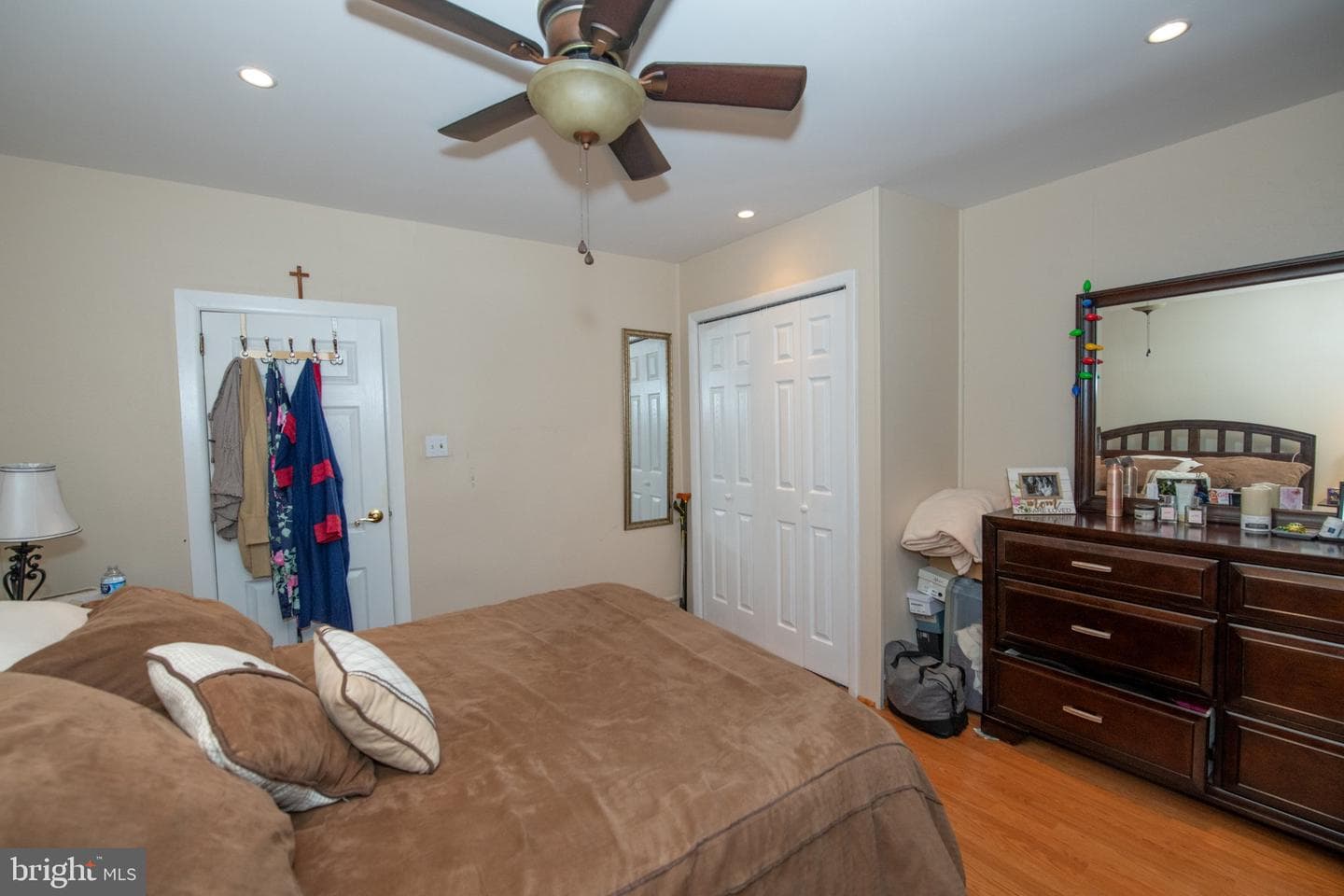 1715 S Iseminger Street photo 19