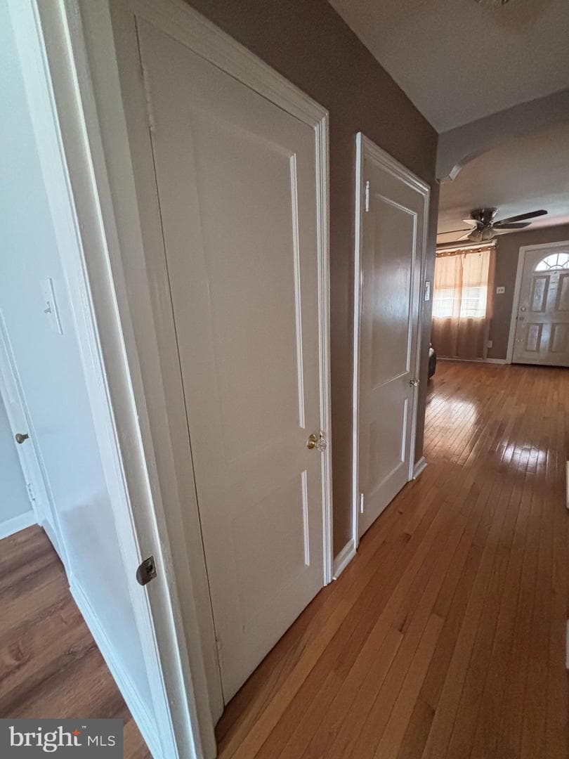 4141 Bennington Street photo 4