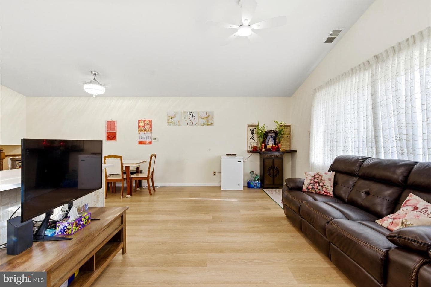 730 Charette Road photo 3