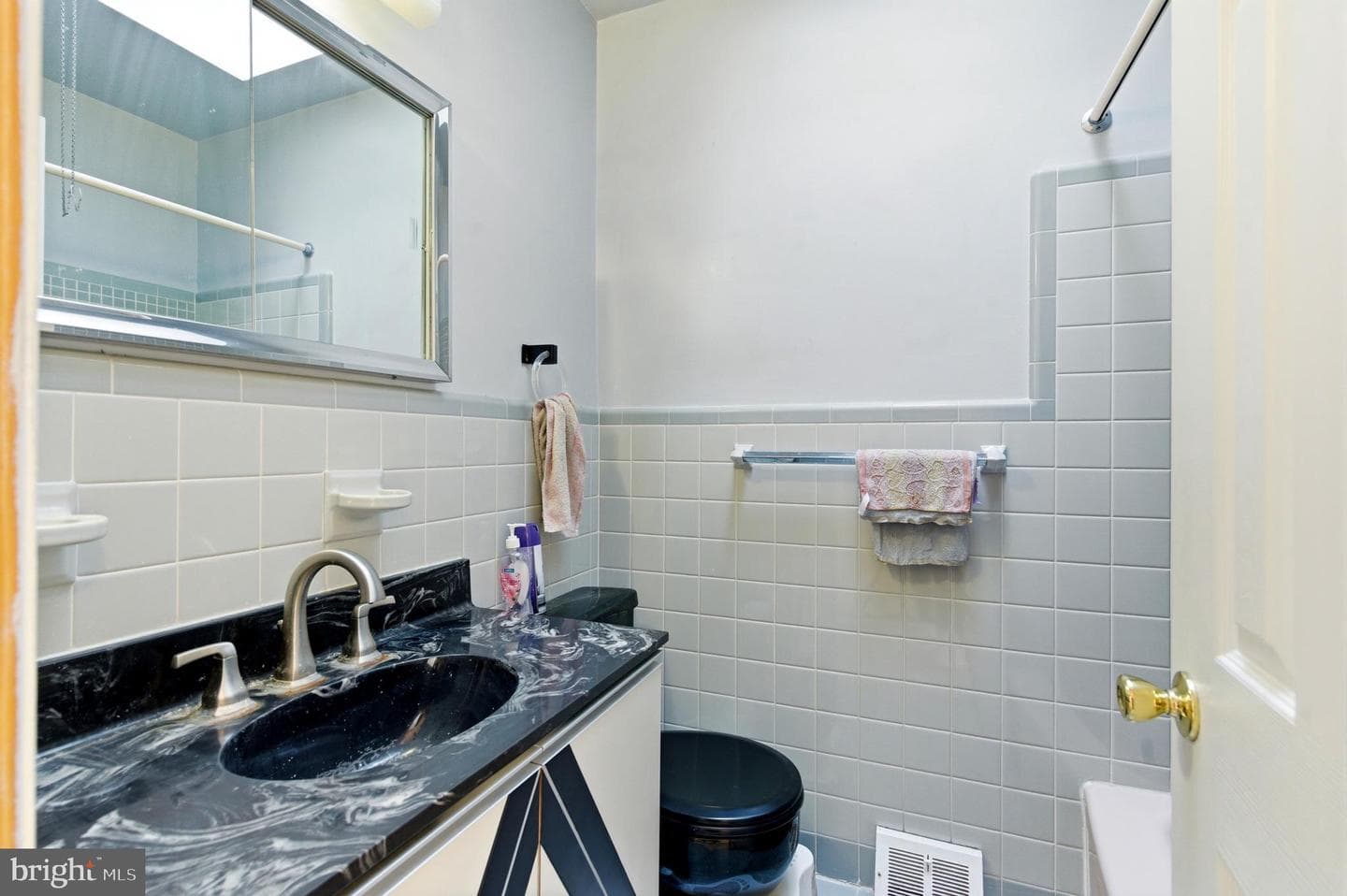 730 Charette Road photo 9