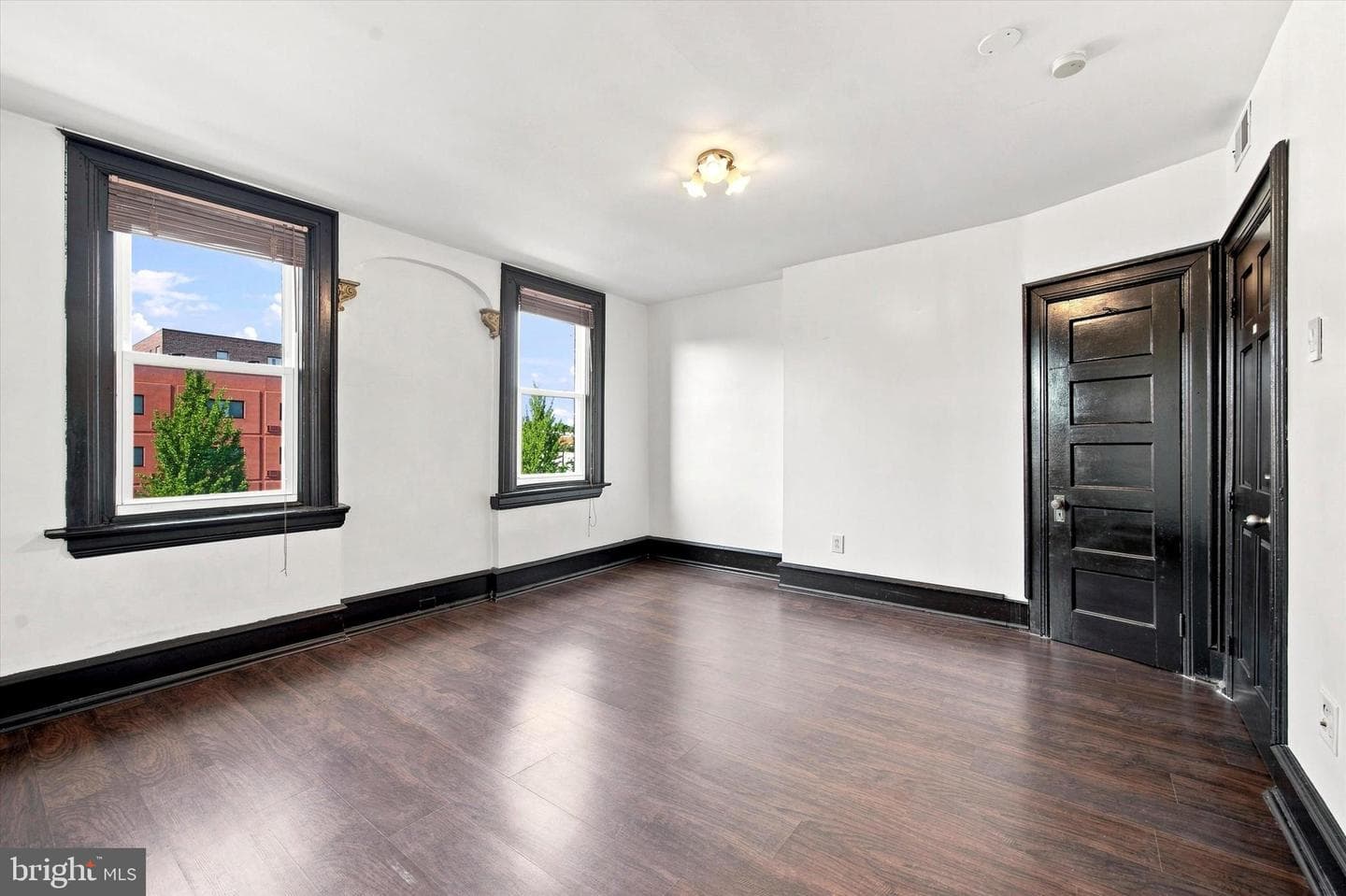 4518 Walnut Street photo 22