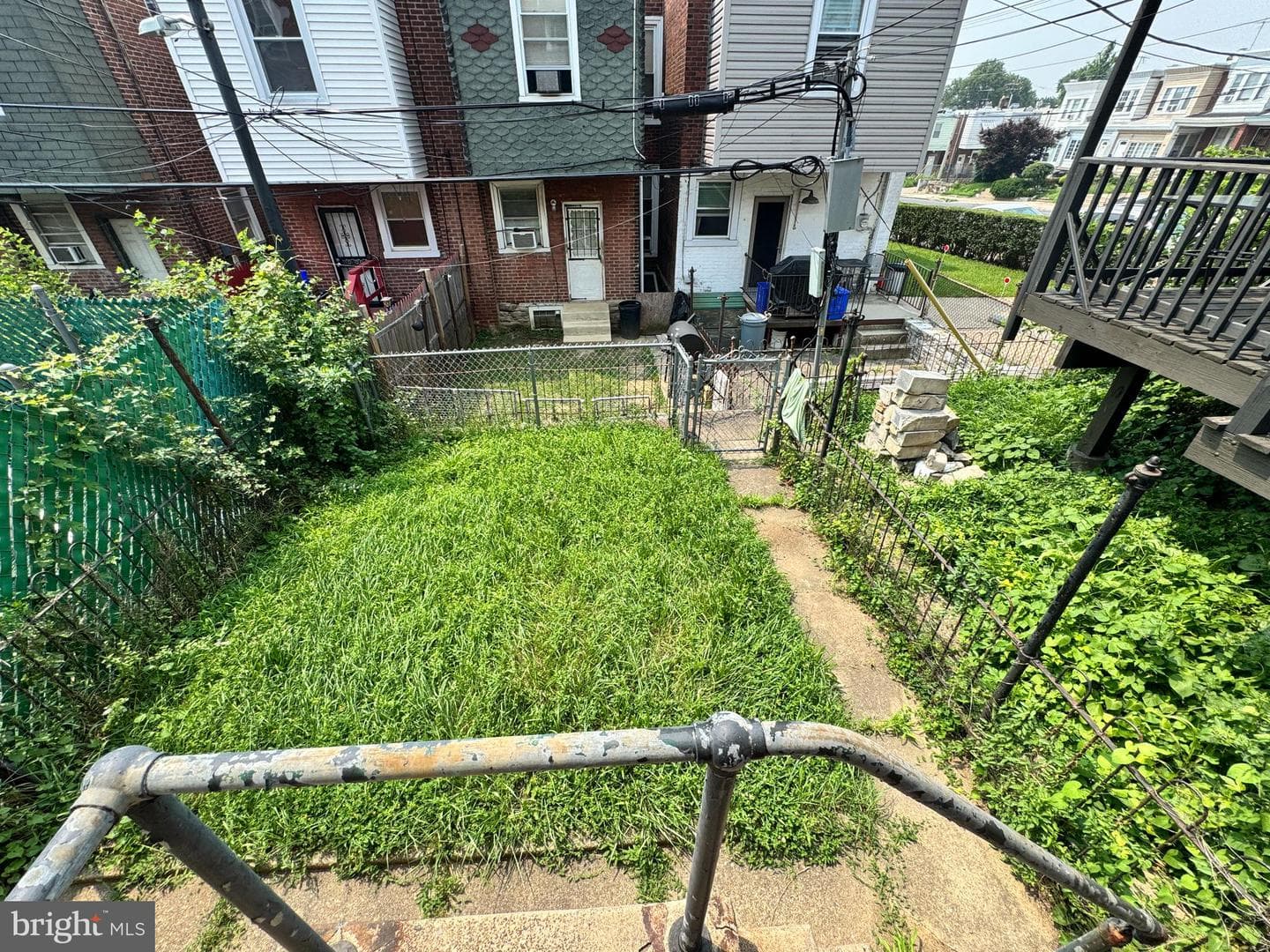 194 Fern Street photo 3