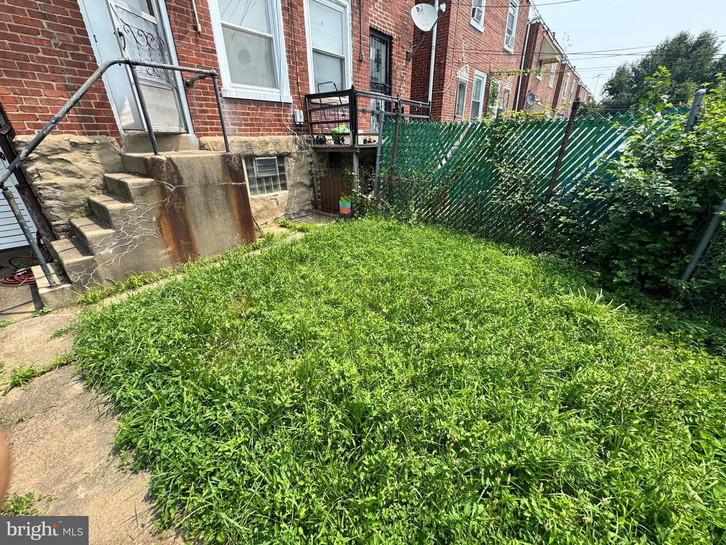 194 Fern Street photo 4