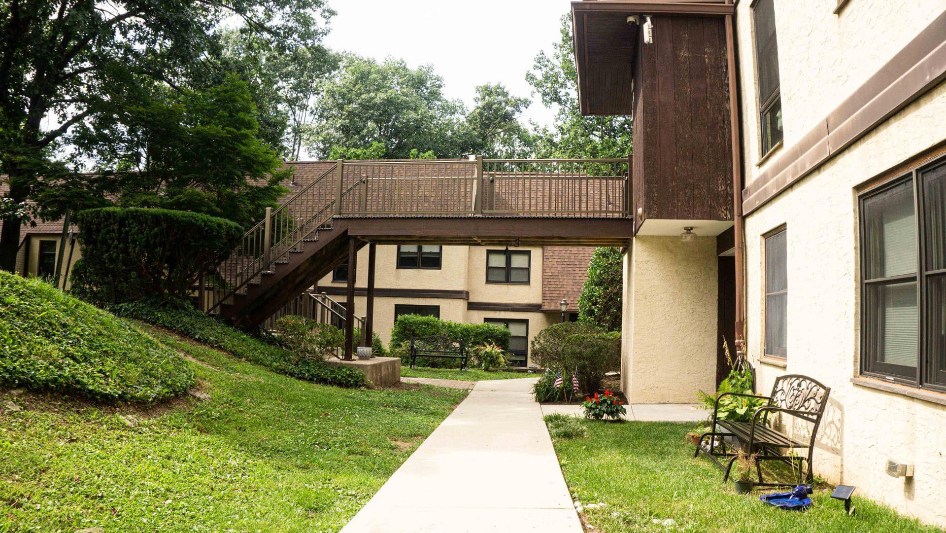 323 Shawmont Avenue #c photo 3
